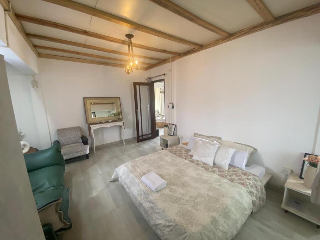 Medom'S Bnb Kohima Esterno foto