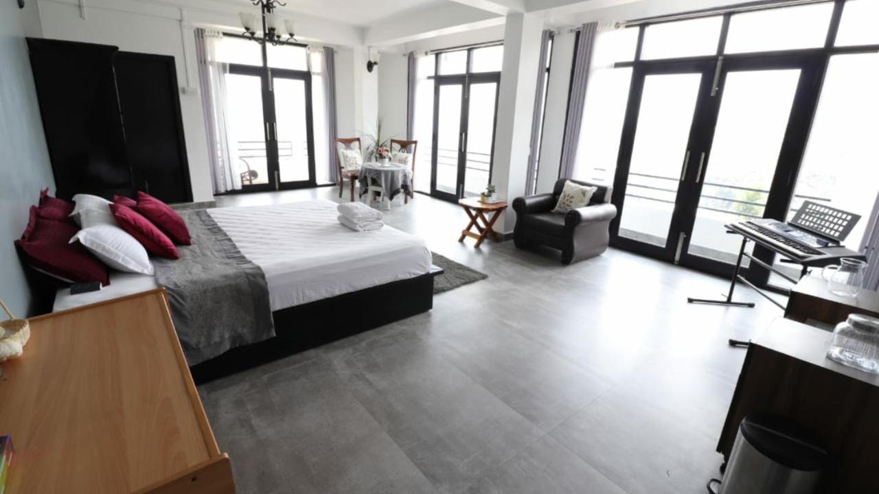 Medom'S Bnb Kohima Esterno foto
